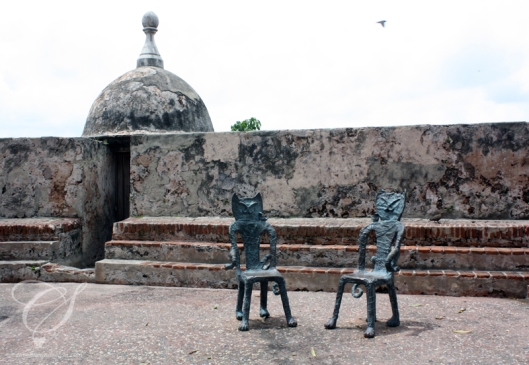 Old San Juan and its artistic touches. Le vieux San Juan rajoute ses touches artistiques. 
